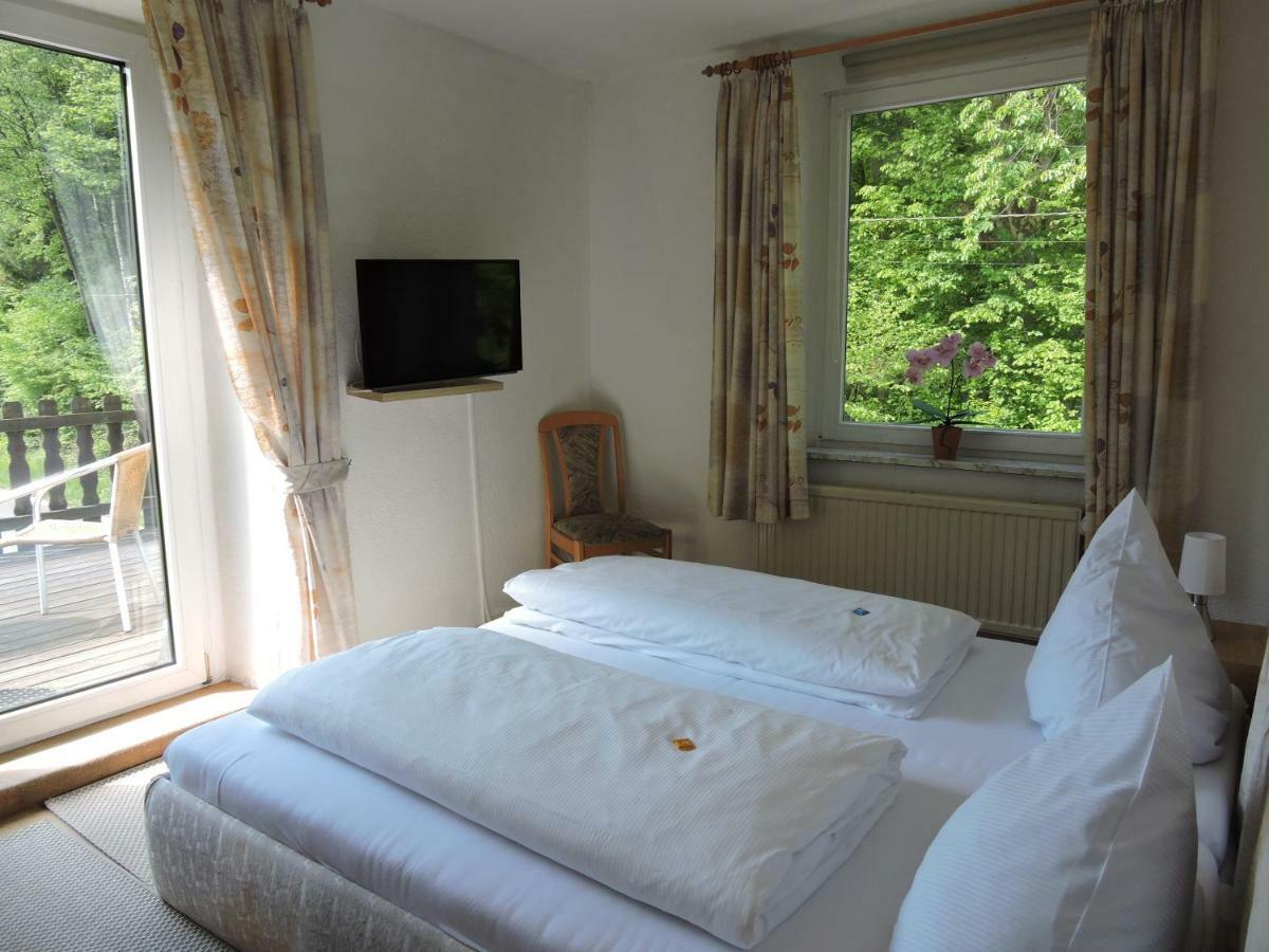 Hotel Bergische Schweiz Velbert Extérieur photo
