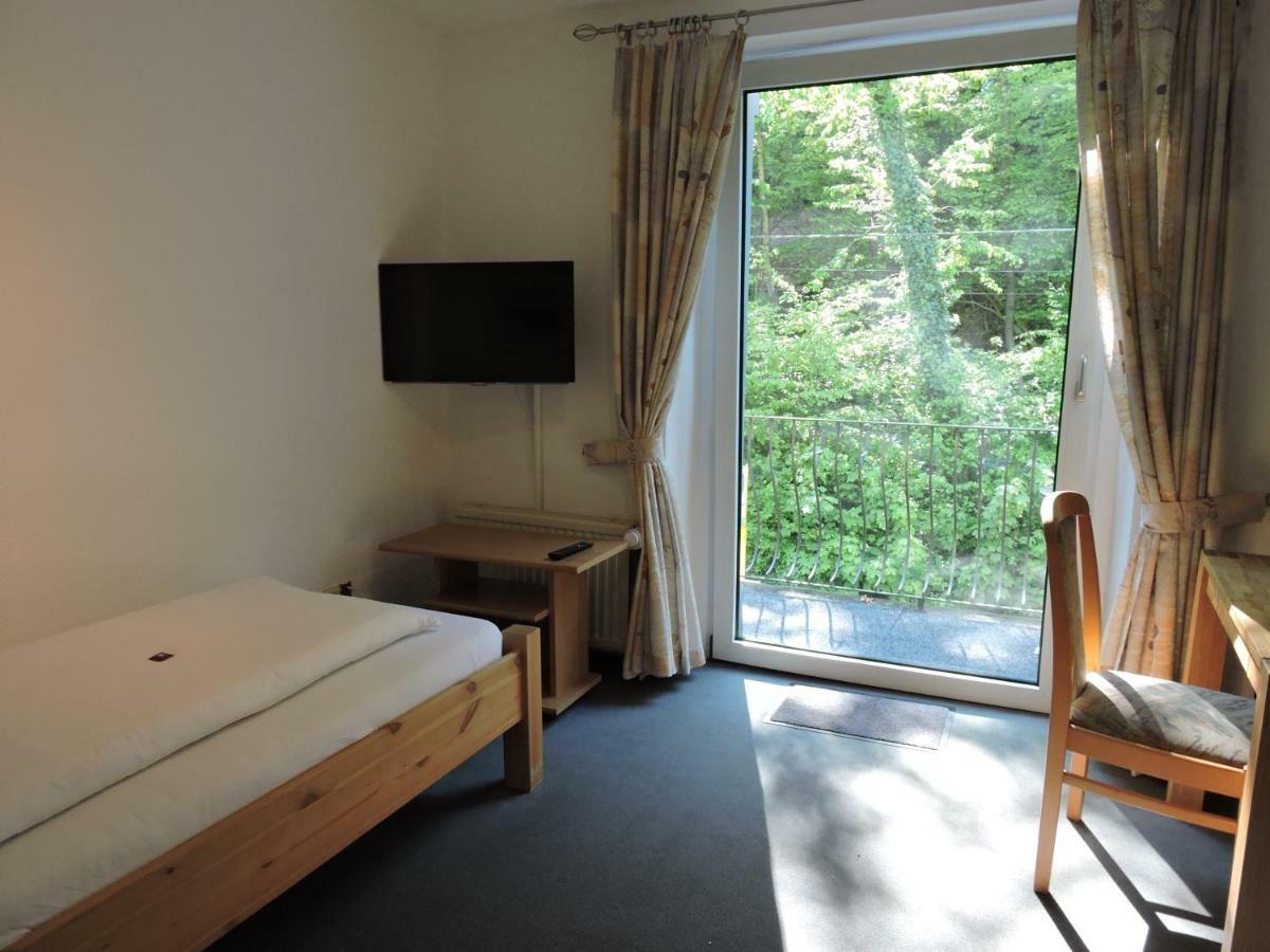 Hotel Bergische Schweiz Velbert Extérieur photo