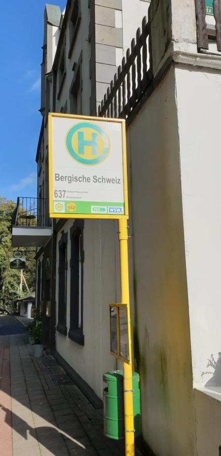 Hotel Bergische Schweiz Velbert Extérieur photo